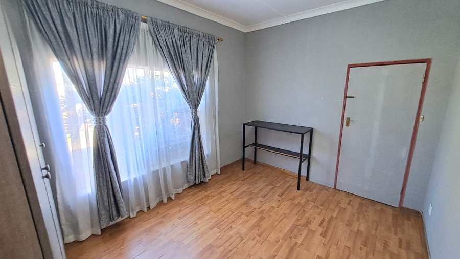 4 Bedroom Property for Sale in Fichardt Park Free State
